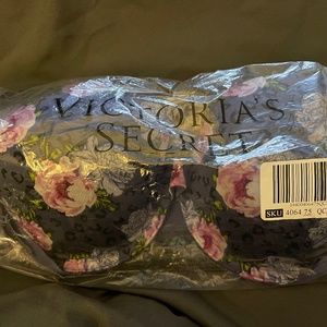 VS Bra 38D
